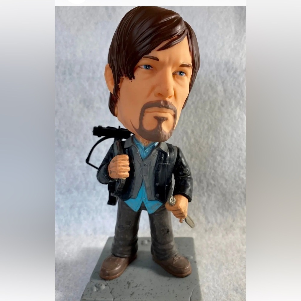 Funko Wacky Wobbler 2014 AMC Walking Dead DARYL DIXON 7.5" Bobblehead